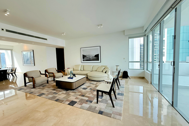 10 Draycott Park
