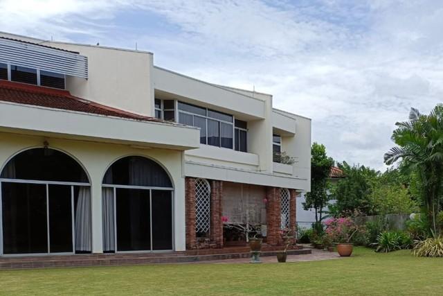 GOOD CLASS BUNGALOW @ OLIVE ROAD