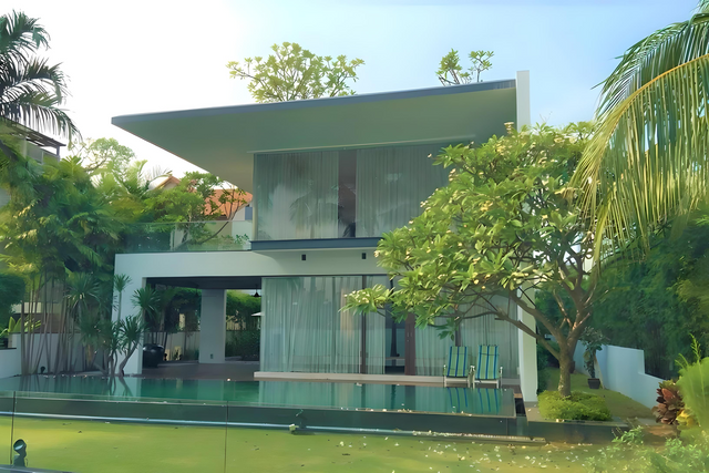 A Rare Gem Located On The Prestigious Island