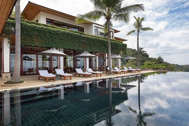6 Bedroom Villa in 5 Star Andara Resort, West Facing Views, Teak Wood Throughout