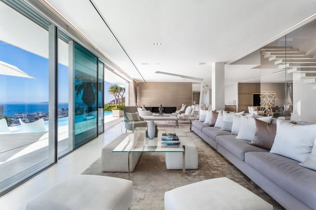 365 Ocean View Drive, Fresnaye